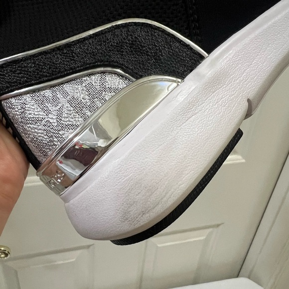 Michael Kors Sterling Bootie, Size 7, Black/Silver - Picture 11 of 15